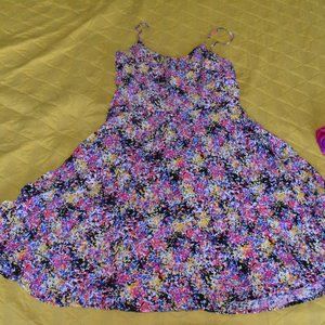 Gap floral dress, size sm